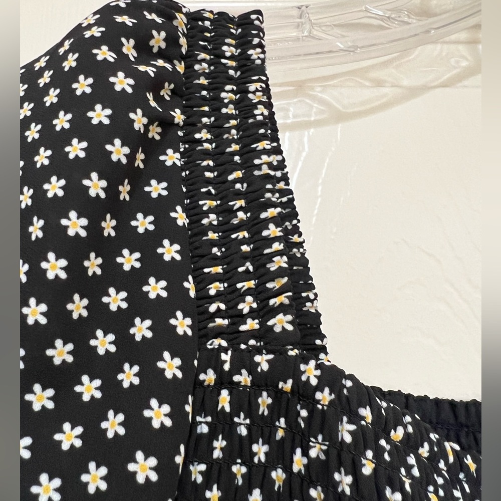 NWNT TED BAKER LONDON Women's Daisy Print Smocked Balloon Sleeve . Size 8 - Picture 9 of 10